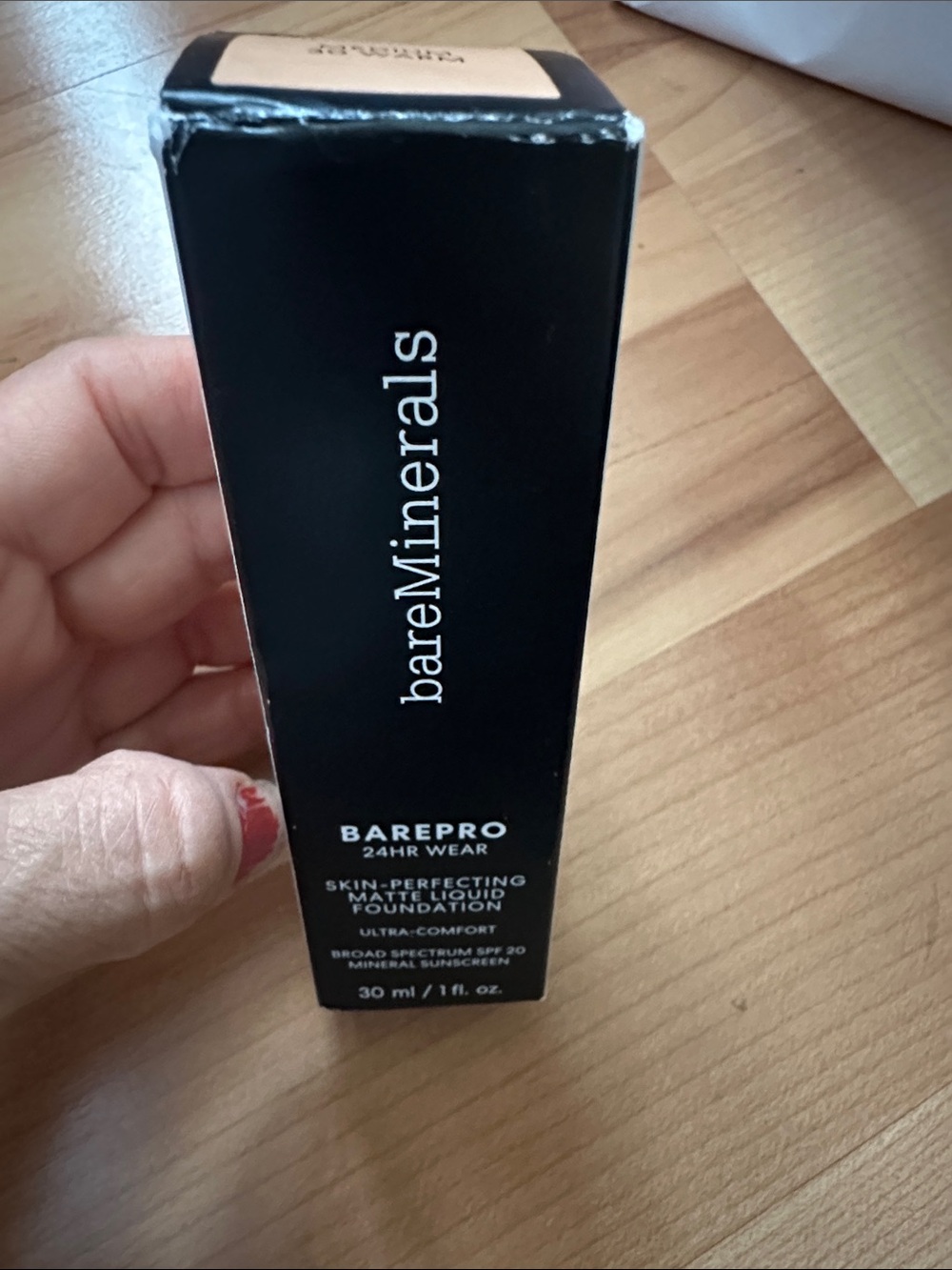 bareMinerals BarePro Matte Liquid Foundation - Black & Beige Accents